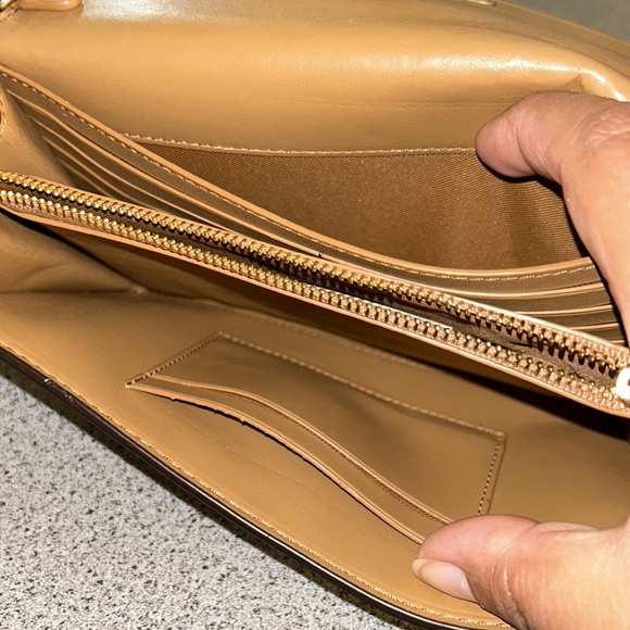 Coach pouch with chain strap - Picture 9 of 12